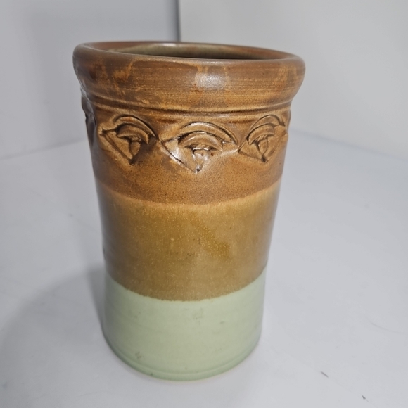 Pam Snyder Art Pottery Signed Vase - Picture 2 of 7